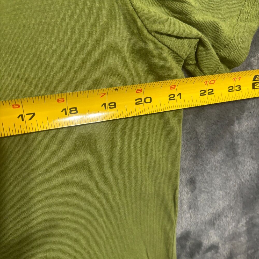 'This Guy Needs A Beer' T-Shirt Men's Sz L & XXL Green Short Sleeve - Picture 3 of 6